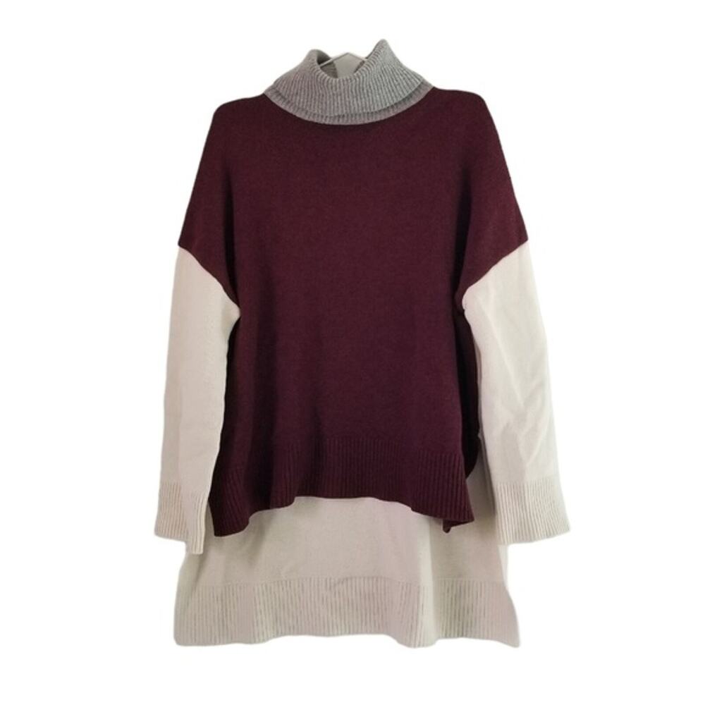Co White and Maroon Oversized Chunky Turtleneck Sweater size XS